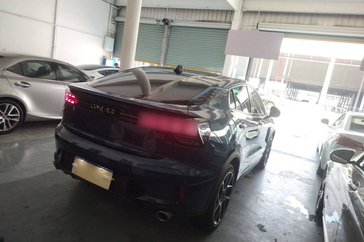 Used Lynk & Co 05 2020 2.0TD Two-Wheel Drive Shine Halo Exterior 5