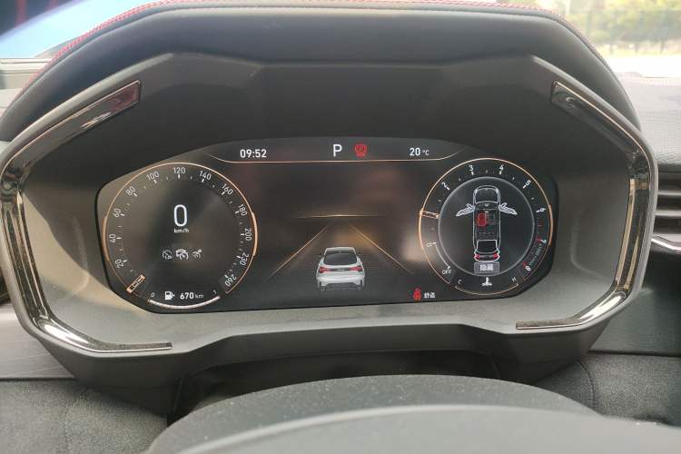 Used Lynk & Co 05 2020 2.0TD Four-Wheel Drive HypeHalo Instrument Cluster