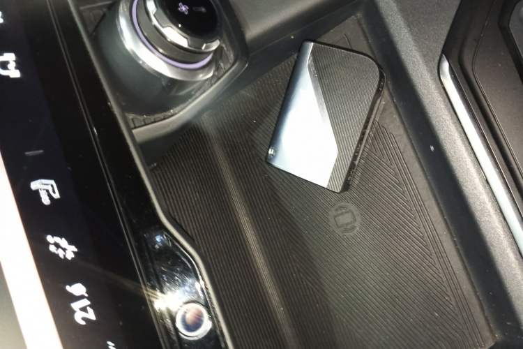Used Lynk & Co 05 2020 2.0TD Two-Wheel Drive Shine Halo Interior 1