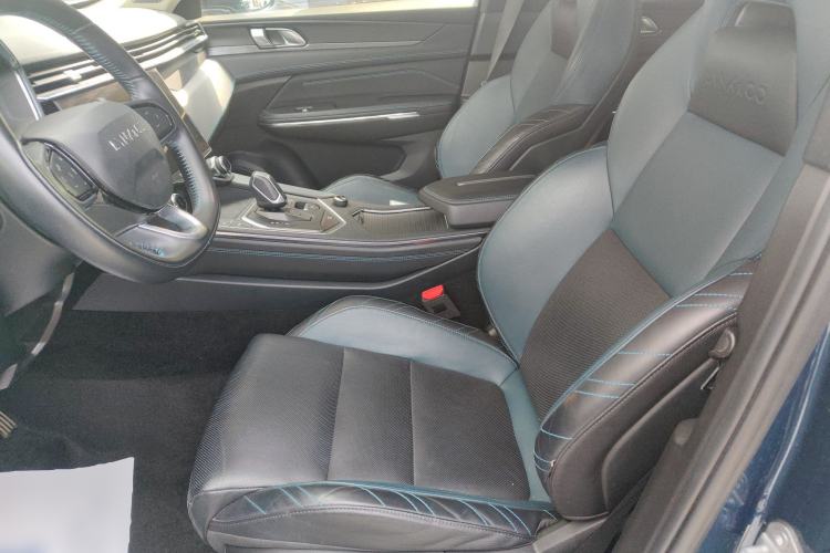 Used Lynk & Co 05 2020 2.0TD Two-Wheel Drive Shine Halo Left Front Seat