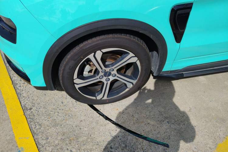Used Lynk & Co 05 2020 2.0TD Two-Wheel Drive Zhaoyang Plus Left Front Wheel Hub