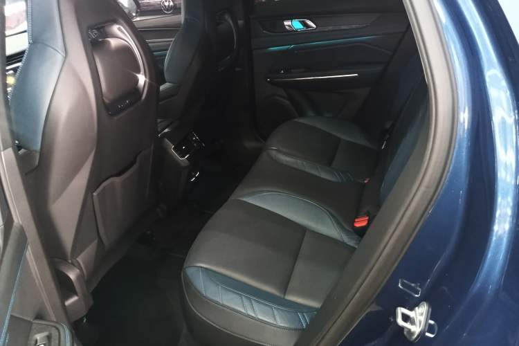 Used Lynk & Co 05 2020 2.0TD Two-Wheel Drive Shine Halo Left Rear Seat