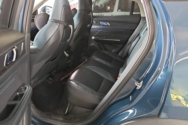 Used Lynk & Co 05 2020 2.0TD Two-Wheel Drive Shine Halo Left Rear Seat
