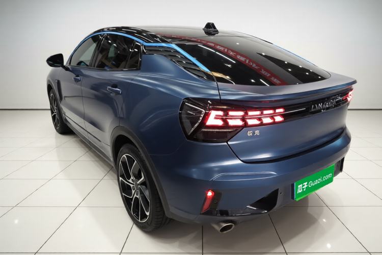 Used Lynk & Co 05 2020 2.0TD Two-Wheel Drive Shine Halo Left Side