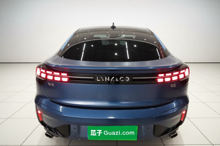 Used Lynk & Co 05 2020 2.0TD Two-Wheel Drive Shine Halo Rear