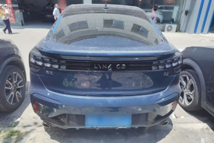 Used Lynk & Co 05 2020 2.0TD Two-Wheel Drive Shine Halo Rear