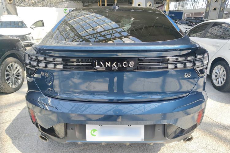 Used Lynk & Co 05 2020 2.0TD Two-Wheel Drive Shine Halo Rear