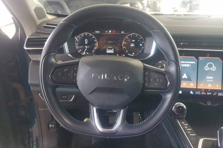 Used Lynk & Co 05 2020 2.0TD Two-Wheel Drive Shine Halo Steering Wheel