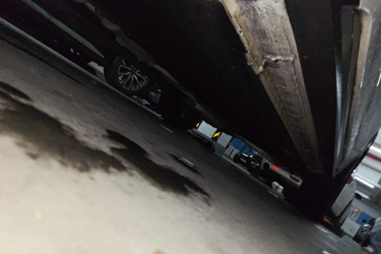 Used Lynk & Co 05 2020 2.0TD Two-Wheel Drive Shine Halo Chassis Front Left