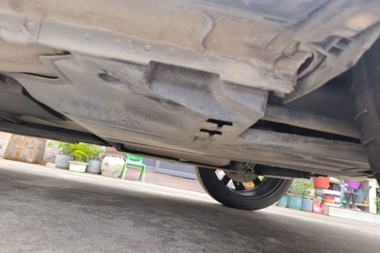 Used Lynk & Co 05 2020 2.0TD Two-Wheel Drive Shine Halo Chassis Rear Left