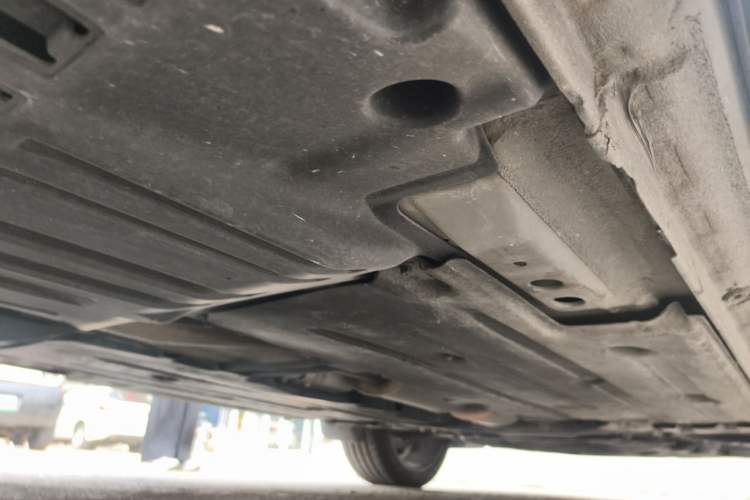 Used Lynk & Co 05 2020 2.0TD Two-Wheel Drive Shine Halo Chassis Rear Right