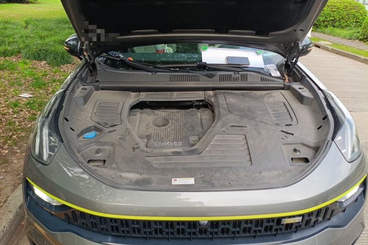 Used Lynk & Co 05 2020 2.0TD Two-Wheel Drive Shine Halo Engine Bay
