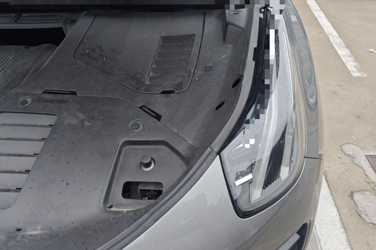 Used Lynk & Co 05 2020 2.0TD Four-Wheel Drive HypeHalo Engine Bay Left