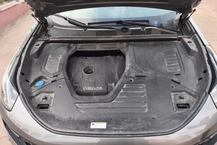 Used Lynk & Co 05 2020 2.0TD Two-Wheel Drive Shine Halo Engine Bay
