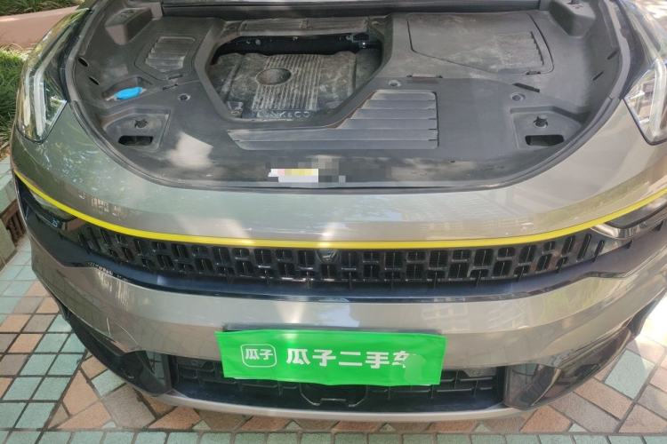Used Lynk & Co 05 2020 2.0TD Two-Wheel Drive Shine Halo Engine Bay