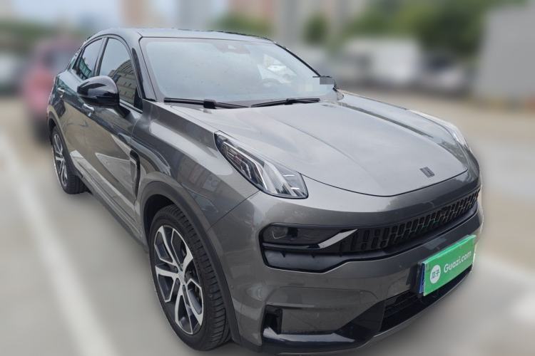 Used Lynk & Co 05 2020 2.0TD Four-Wheel Drive HypeHalo Front Right 45 Deg