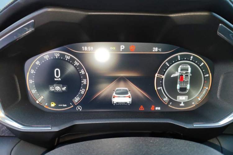 Used Lynk & Co 05 2020 2.0TD Two-Wheel Drive Shine Halo Instrument Cluster