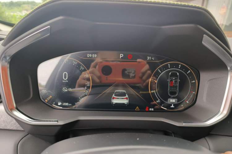 Used Lynk & Co 05 2020 2.0TD Two-Wheel Drive Shine Halo Instrument Cluster