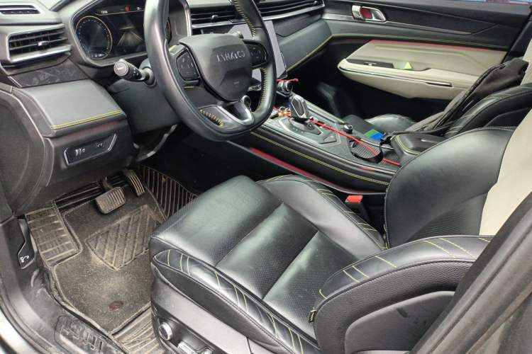 Used Lynk & Co 05 2020 2.0TD Two-Wheel Drive Shine Halo Left Front Seat