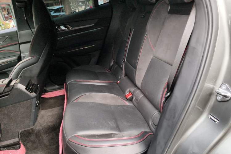 Used Lynk & Co 05 2020 2.0TD Four-Wheel Drive HypeHalo Left Rear Seat