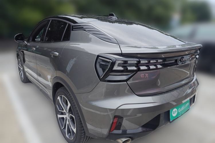 Used Lynk & Co 05 2020 2.0TD Four-Wheel Drive HypeHalo Rear Left 45 Deg