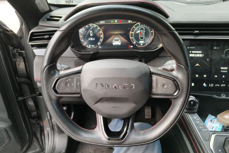 Used Lynk & Co 05 2020 2.0TD Four-Wheel Drive HypeHalo Steering Wheel