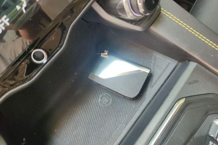 Used Lynk & Co 05 2020 2.0TD Two-Wheel Drive Shine Halo Vehicle Key