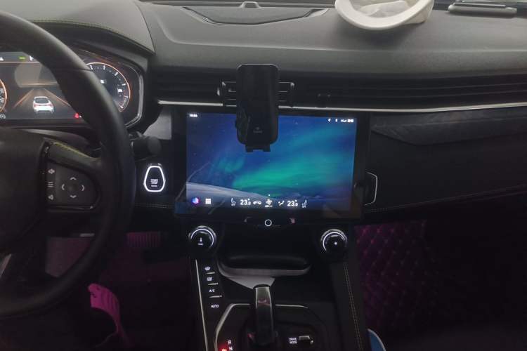Used Lynk & Co 05 2020 2.0TD Two-Wheel Drive Zhaoyang Plus Audio And AC Panel