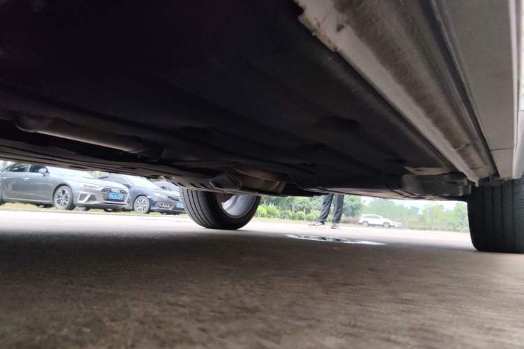Used Lynk & Co 05 2020 2.0TD Four-Wheel Drive HypeHalo Chassis Front Left