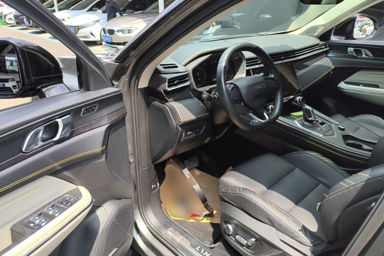 Used Lynk & Co 05 2020 2.0TD Two-Wheel Drive Shine Halo Driver Seat