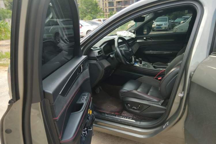 Used Lynk & Co 05 2020 2.0TD Four-Wheel Drive HypeHalo Driver Seat