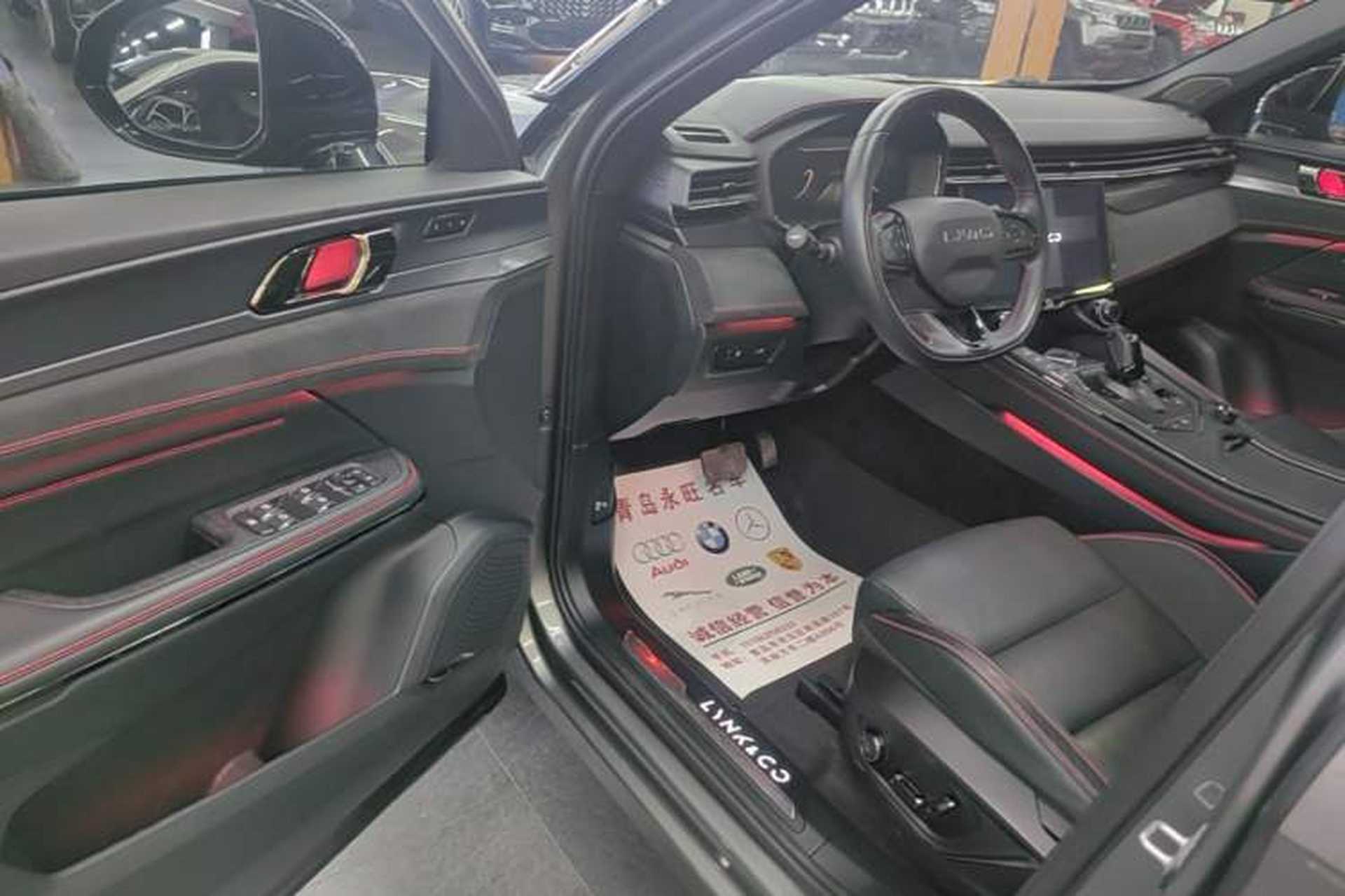 Used Lynk & Co 05 2020 2.0TD Four-Wheel Drive HypeHalo Driver Seat