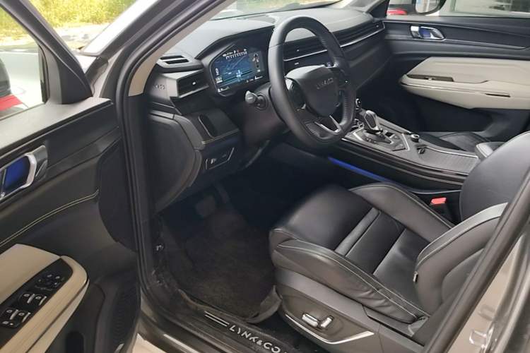 Used Lynk & Co 05 2020 2.0TD Two-Wheel Drive Zhaoyang Plus Driver Seat