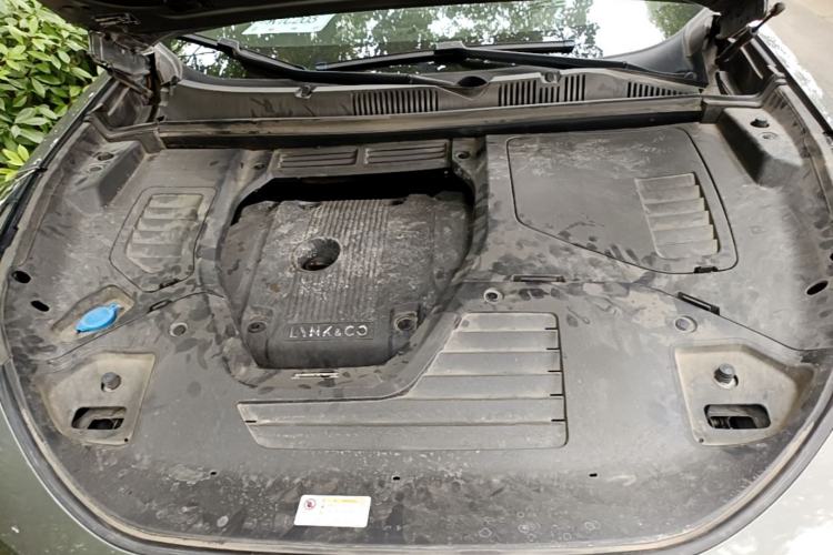 Used Lynk & Co 05 2020 2.0TD Two-Wheel Drive Shine Halo Engine Bay