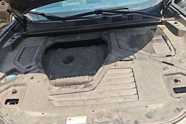 Used Lynk & Co 05 2020 2.0TD Two-Wheel Drive Zhaoyang Plus Engine Bay