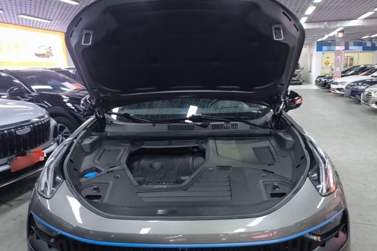 Used Lynk & Co 05 2020 2.0TD Two-Wheel Drive Shine Halo Engine Bay