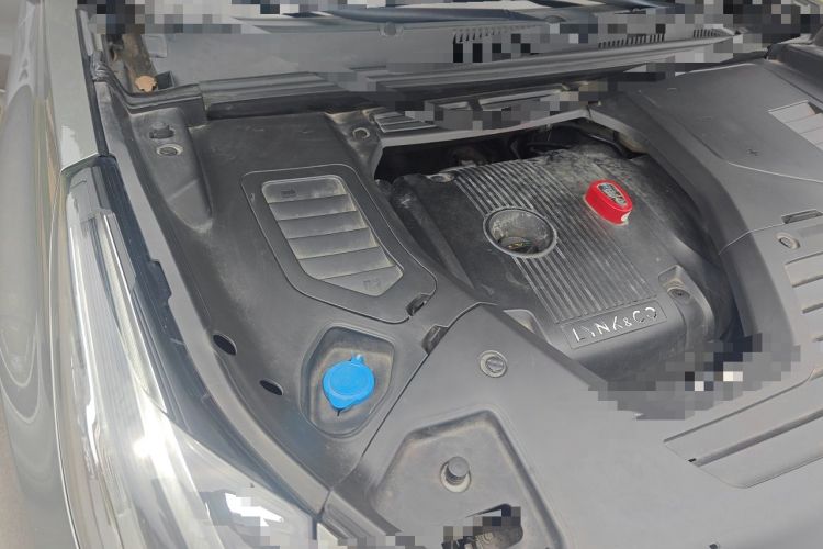 Used Lynk & Co 05 2020 2.0TD Two-Wheel Drive Shine Halo Engine Bay Right