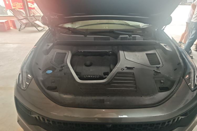 Used Lynk & Co 05 2020 2.0TD Two-Wheel Drive Shine Halo Engine Bay