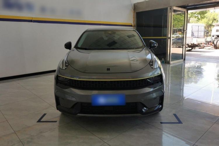Used Lynk & Co 05 2020 2.0TD Two-Wheel Drive Shine Halo Exterior 1