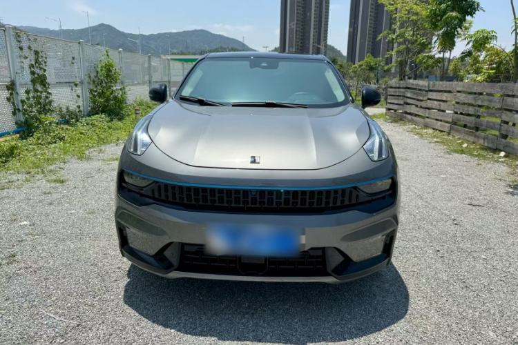 Used Lynk & Co 05 2020 2.0TD Two-Wheel Drive Shine Halo Exterior 1