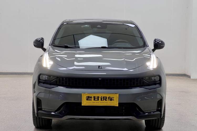 Used Lynk & Co 05 2020 2.0TD Four-Wheel Drive HypeHalo Exterior 1
