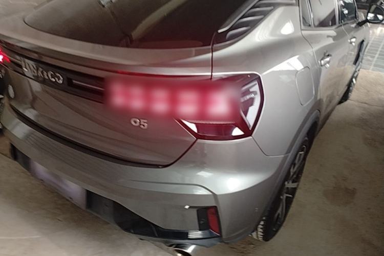Used Lynk & Co 05 2020 2.0TD Four-Wheel Drive HypeHalo Exterior 3