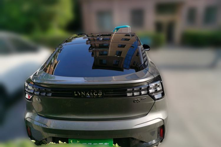 Used Lynk & Co 05 2020 2.0TD Four-Wheel Drive HypeHalo Exterior 4