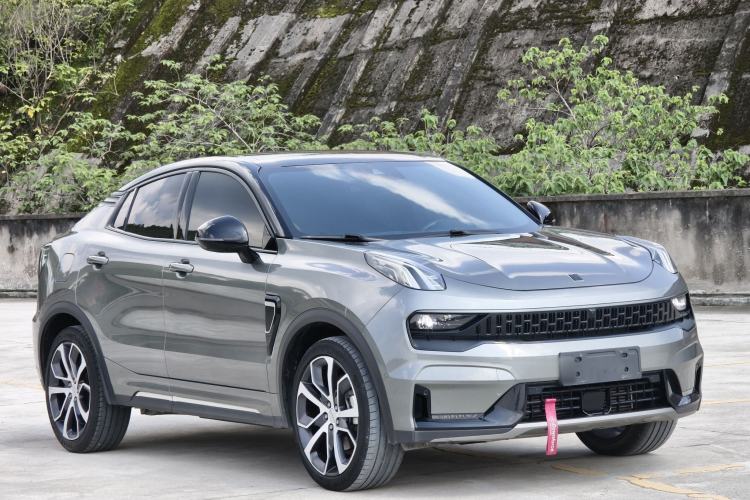 Used Lynk & Co 05 2020 2.0TD Four-Wheel Drive HypeHalo Exterior 5