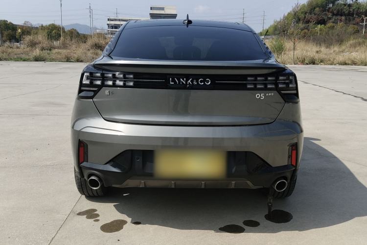 Used Lynk & Co 05 2020 2.0TD Four-Wheel Drive HypeHalo Exterior 8