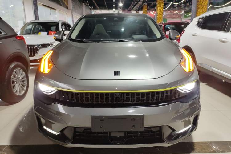 Used Lynk & Co 05 2020 2.0TD Two-Wheel Drive Zhaoyang Plus Front