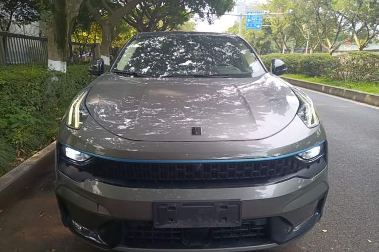 Used Lynk & Co 05 2020 2.0TD Two-Wheel Drive Shine Halo Front