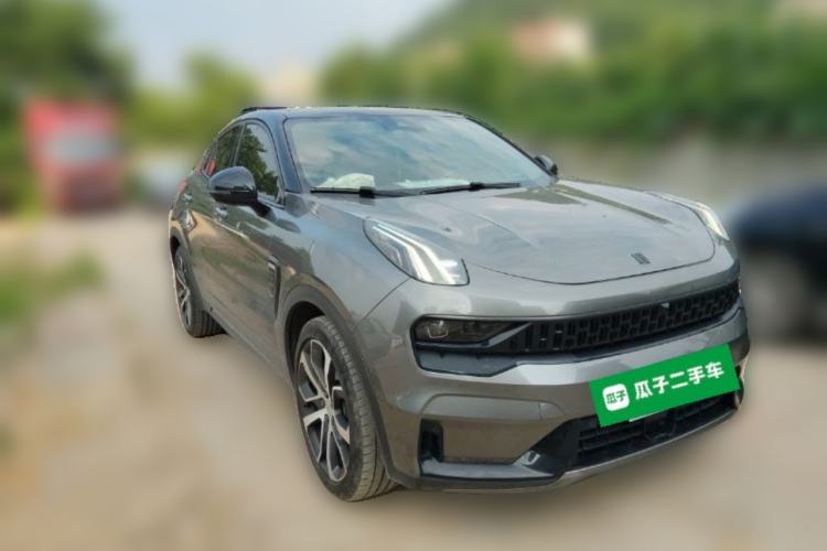 Used Lynk & Co 05 2020 2.0TD Four-Wheel Drive HypeHalo Front Right 45 Deg