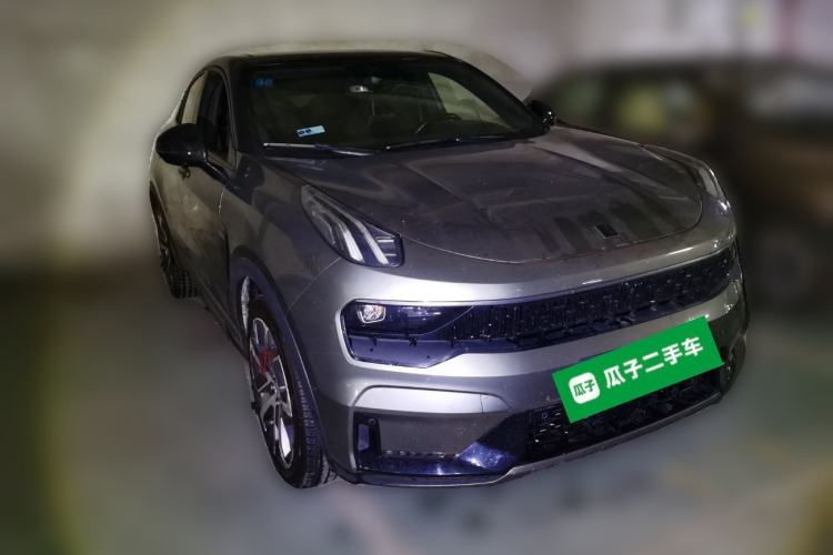 Used Lynk & Co 05 2020 2.0TD Four-Wheel Drive HypeHalo Front Right 45 Deg