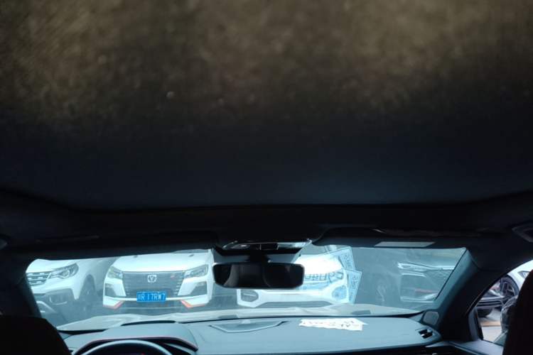 Used Lynk & Co 05 2020 2.0TD Four-Wheel Drive HypeHalo Headliner
